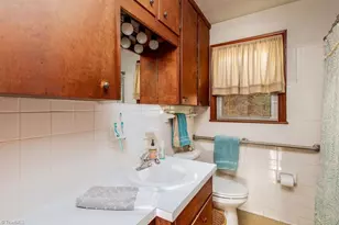 232 Joe Moore Rd, Thomasville, NC 27360 - Photo 9