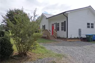 354 Anderson St, Denton, NC 27239 - Photo 23