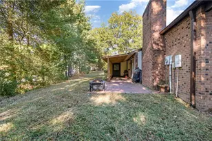 1127 Gatehouse Rd, High Point, NC 27262 - Photo 37