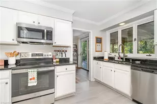 1127 Gatehouse Rd, High Point, NC 27262 - Photo 17