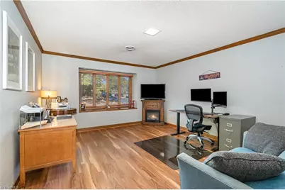 1127 Gatehouse Road, High Point, NC 27262 - Photo 13