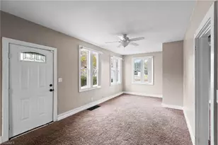 3726 Northampton Dr, Winston-Salem, NC 27105 - Photo 11