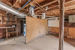 3726 Northampton Dr, Winston-Salem, NC 27105 - Photo 19