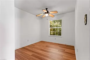 418 Shadybrook Rd, High Point, NC 27265 - Photo 23