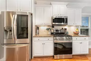 7600 Cedar Chase Dr, Greensboro, NC 27455 - Photo 13