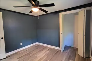 9238 Glen Cross Dr, Kernersville, NC 27284 - Photo 21