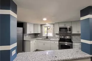 9238 Glen Cross Dr, Kernersville, NC 27284 - Photo 13