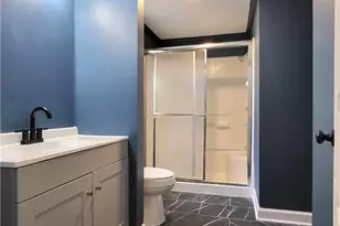 9238 Glen Cross Dr, Kernersville, NC 27284 - Photo 19