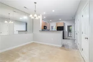 660 Friendway Rd, Greensboro, NC 27410 - Photo 7