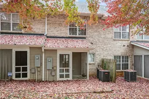 660 Friendway Rd, Greensboro, NC 27410 - Photo 25