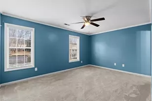 4431 Baylor St, Greensboro, NC 27455 - Photo 15