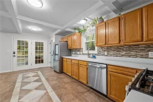 105 Winged Foot Ct, Mebane, NC 27302 - Photo 9