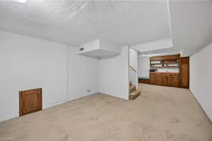 105 Grace St, Mount Airy, NC 27030 - Photo 25