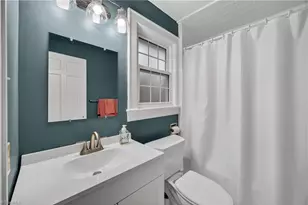 105 Grace St, Mount Airy, NC 27030 - Photo 21