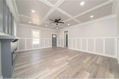 909 Franklin Street, Thomasville, NC 27360 - Photo 5