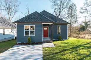 909 Franklin St, Thomasville, NC 27360 - Photo 1