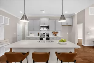 1715 Creekline Dr, Kernersville, NC 27284 - Photo 7