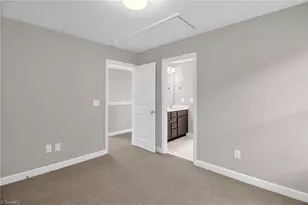 1712 Creekline Dr, Kernersville, NC 27284 - Photo 23