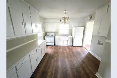 2302 McKinney Street, Burlington, NC 27217 - Photo 17