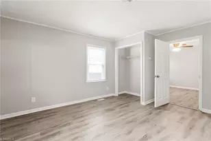 2026 Pine Bluff St, Greensboro, NC 27403 - Photo 21