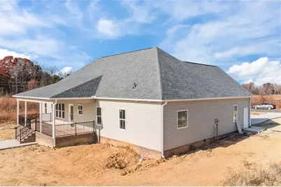 2225 Hughes Mill Road, Burlington, NC 27217 - Photo 41