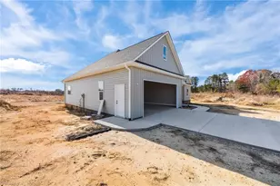 2225 Hughes Mill Rd, Burlington, NC 27217 - Photo 37