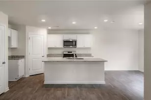 6633 Capstone Ct, Rural Hall, NC 27045 - Photo 3