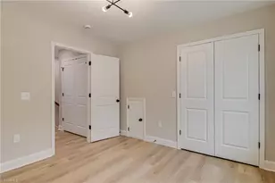 2102 Linda Jones Ave, Greensboro, NC 27401 - Photo 15