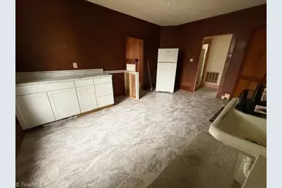 249 Broad Street, Lexington, NC 27295 - Photo 11