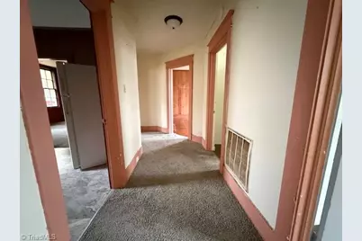 249 Broad Street, Lexington, NC 27295 - Photo 9