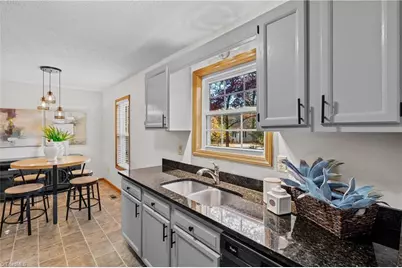 206 Lee Street, Jamestown, NC 27282 - Photo 15