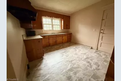 248 Broad Street, Lexington, NC 27295 - Photo 13