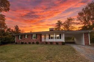 240 Oakcrest Dr, Madison, NC 27025 - Photo 1