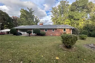 240 Oakcrest Dr, Madison, NC 27025 - Photo 21