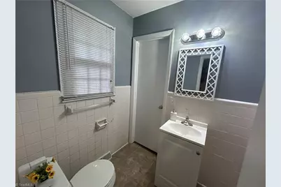 240 Oakcrest Drive, Madison, NC 27025 - Photo 13