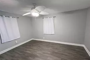 240 Oakcrest Dr, Madison, NC 27025 - Photo 7