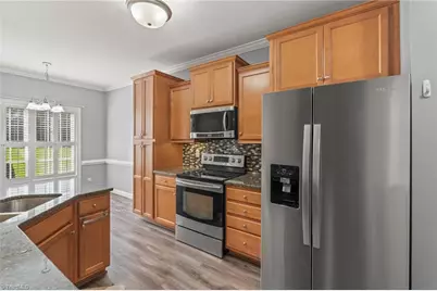 106 Stonegate Court, Reidsville, NC 27320 - Photo 7