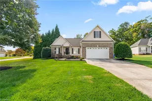 106 Stonegate Ct, Reidsville, NC 27320 - Photo 3