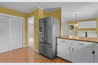 3709 April Lane, Greensboro, NC 27405 - Photo 17