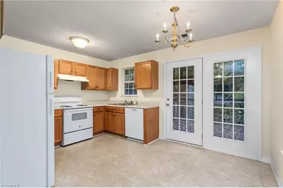 930 Fifth Street S, Mebane, NC 27302 - Photo 7