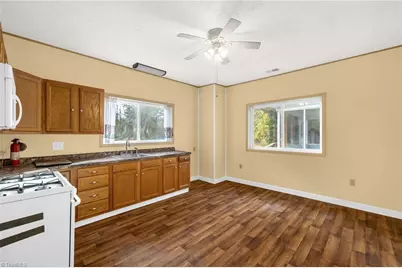 3281 Vance Street Extension, Reidsville, NC 27320 - Photo 15