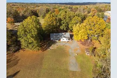 3281 Vance Street Extension, Reidsville, NC 27320 - Photo 45