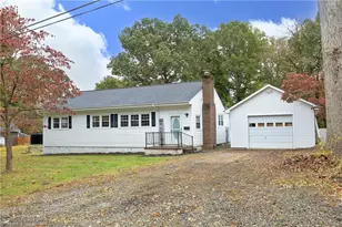 612 N Carr St, Mebane, NC 27302 - Photo 1