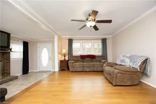 612 N Carr St, Mebane, NC 27302 - Photo 5