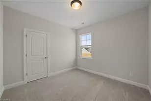 859 Brooklet Ct, Winston-Salem, NC 27127 - Photo 7