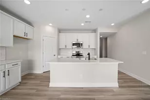 859 Brooklet Ct, Winston-Salem, NC 27127 - Photo 15