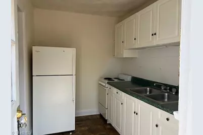 611 Maple Avenue #S, Reidsville, NC 27320 - Photo 3