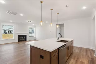 1607 Wareham Dr, Mebane, NC 27302 - Photo 9