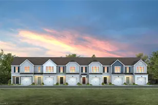 902 Plum Creek Pl, Greensboro, NC 27405 - Photo 3