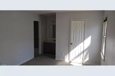 2538 Cottage Place, Greensboro, NC 27455 - Photo 9